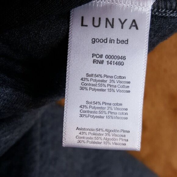 LUNYA Womens Shorts XS Gray Pull On Sweat Bermuda Pockets DOUBLE FACED $148 - Picture 7 of 10